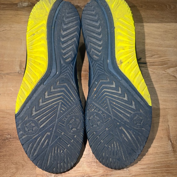 ASICS Gel Resolution 9 (11) - Picture 5 of 6